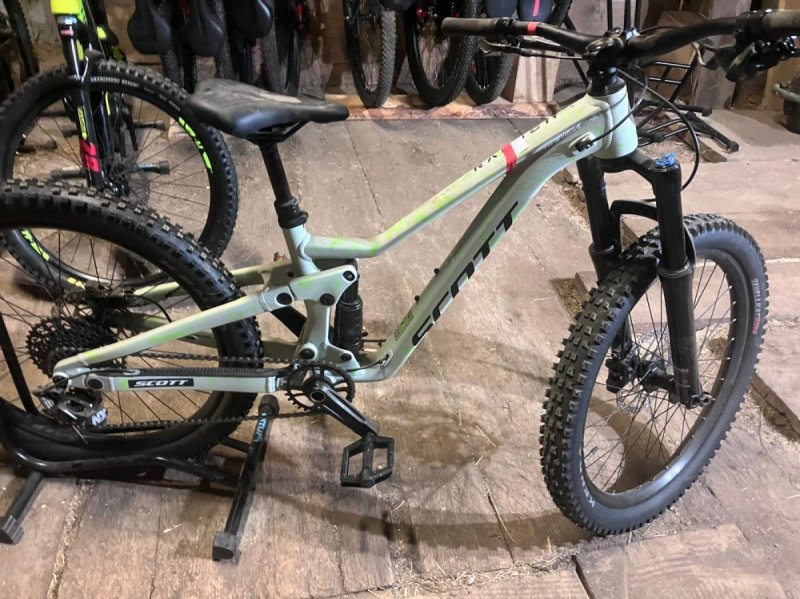 c8ab5c2025e49d6824ad8db3b4c539f6_large