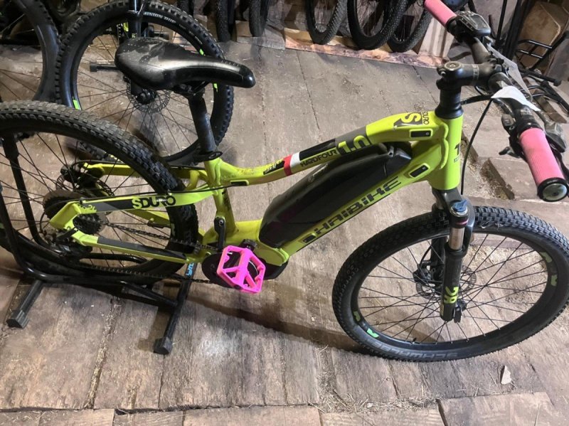 da4b0e559547a883f63b67bd46e0671a_large